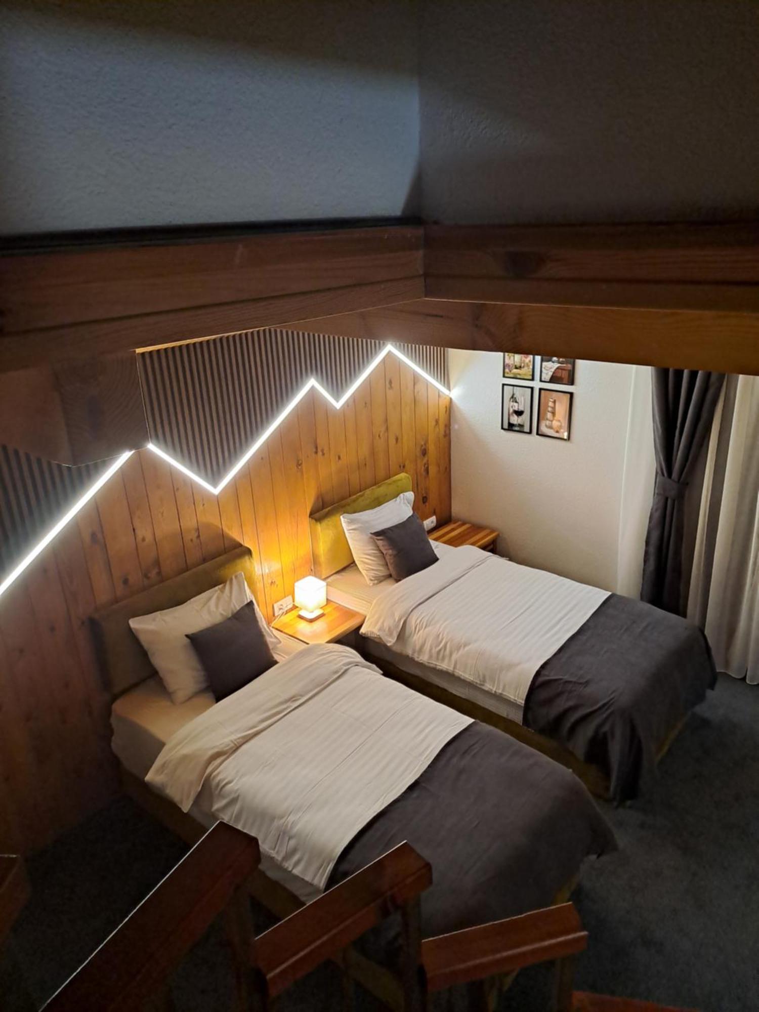 Rooms And Apartmants Mirovic Kolašin Szoba fotó